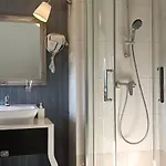 Weneda Panzió 3*