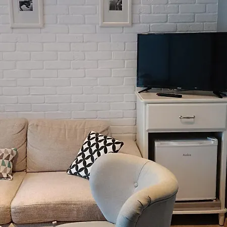 住宿加早餐酒店 Weneda 格丁尼亚