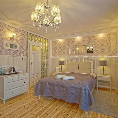 Bed & Breakfast Weneda Gdynia