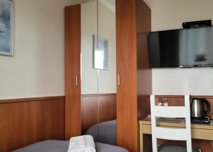 Weneda Bed & Breakfast 3*